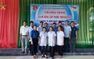 Đoàn thanh niên xã Phú Xuân phối hợp với Phòng khám đa khoa Phú Nam tổ chức chương trình khám bệnh, cấp thuốc tình nguyện.